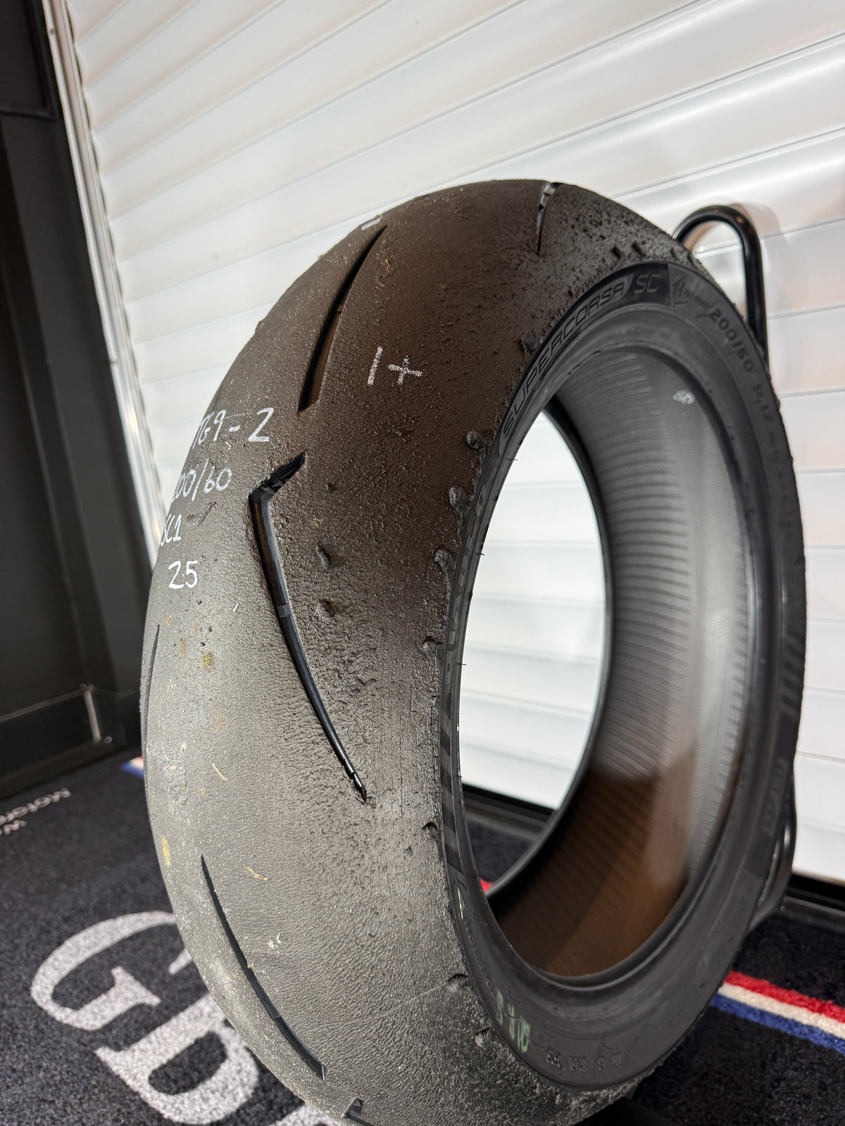 Pirelli Supercorsa- Grade 1+- SC1 200/60/17  (TG9-2)