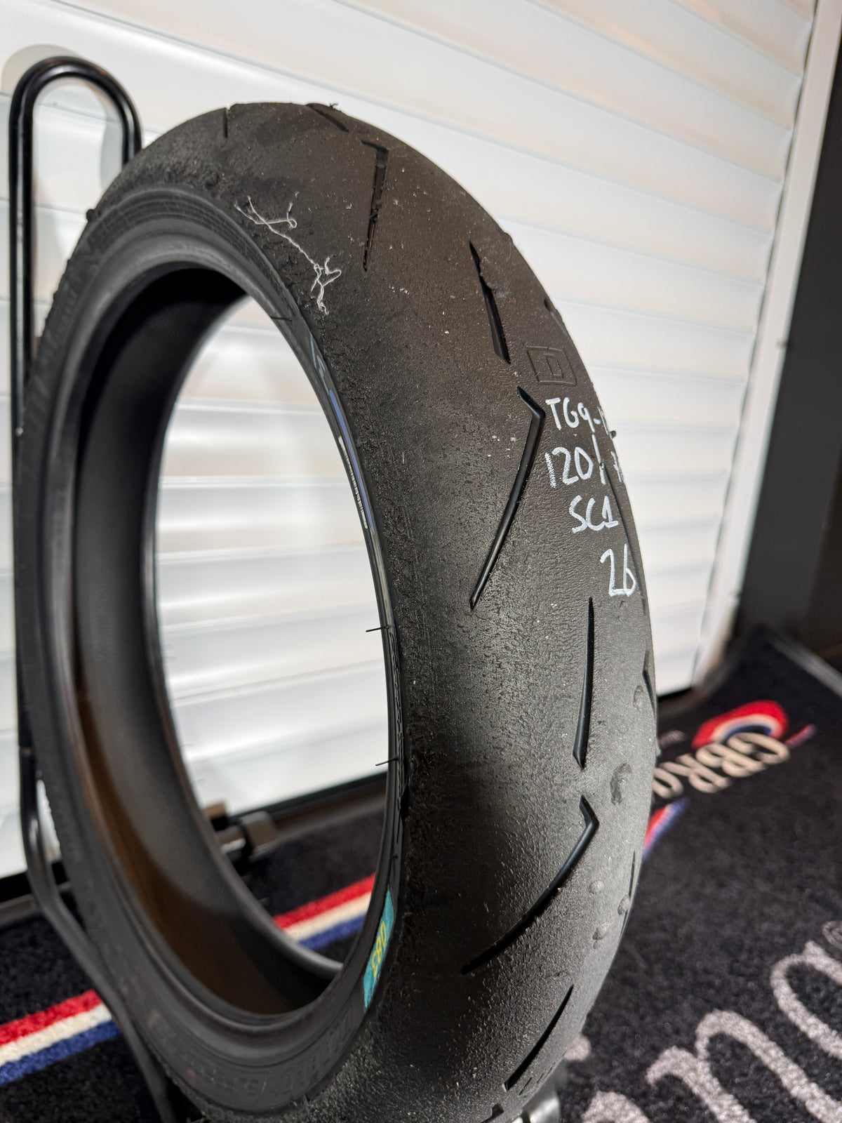 Pirelli Supercorsa- Grade 1+- SC1 120/70/17 (TG9-13)