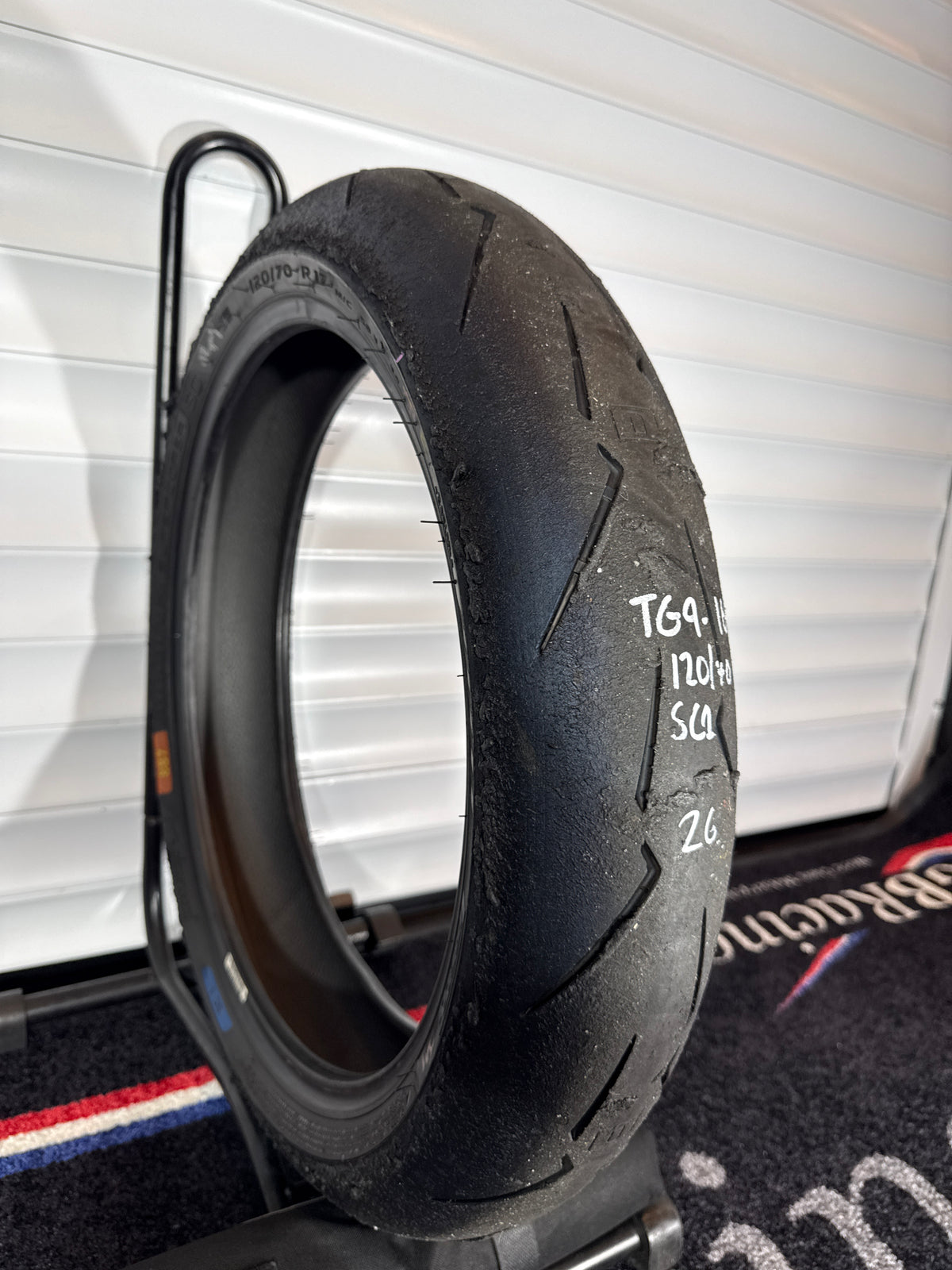 Pirelli Supercorsa- Grade 2- SC1 120/70/17 (TG9-16)