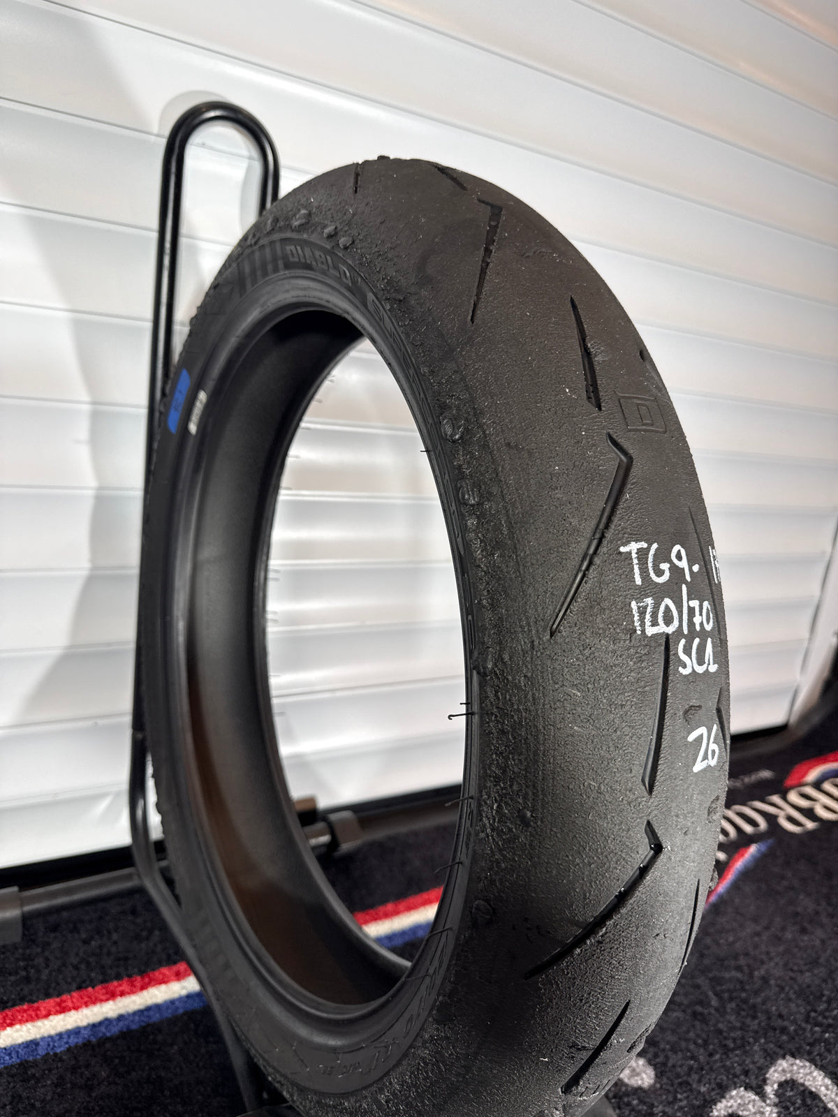 Pirelli Supercorsa- Grade 1- SC1 120/70/17 (TG9-17)