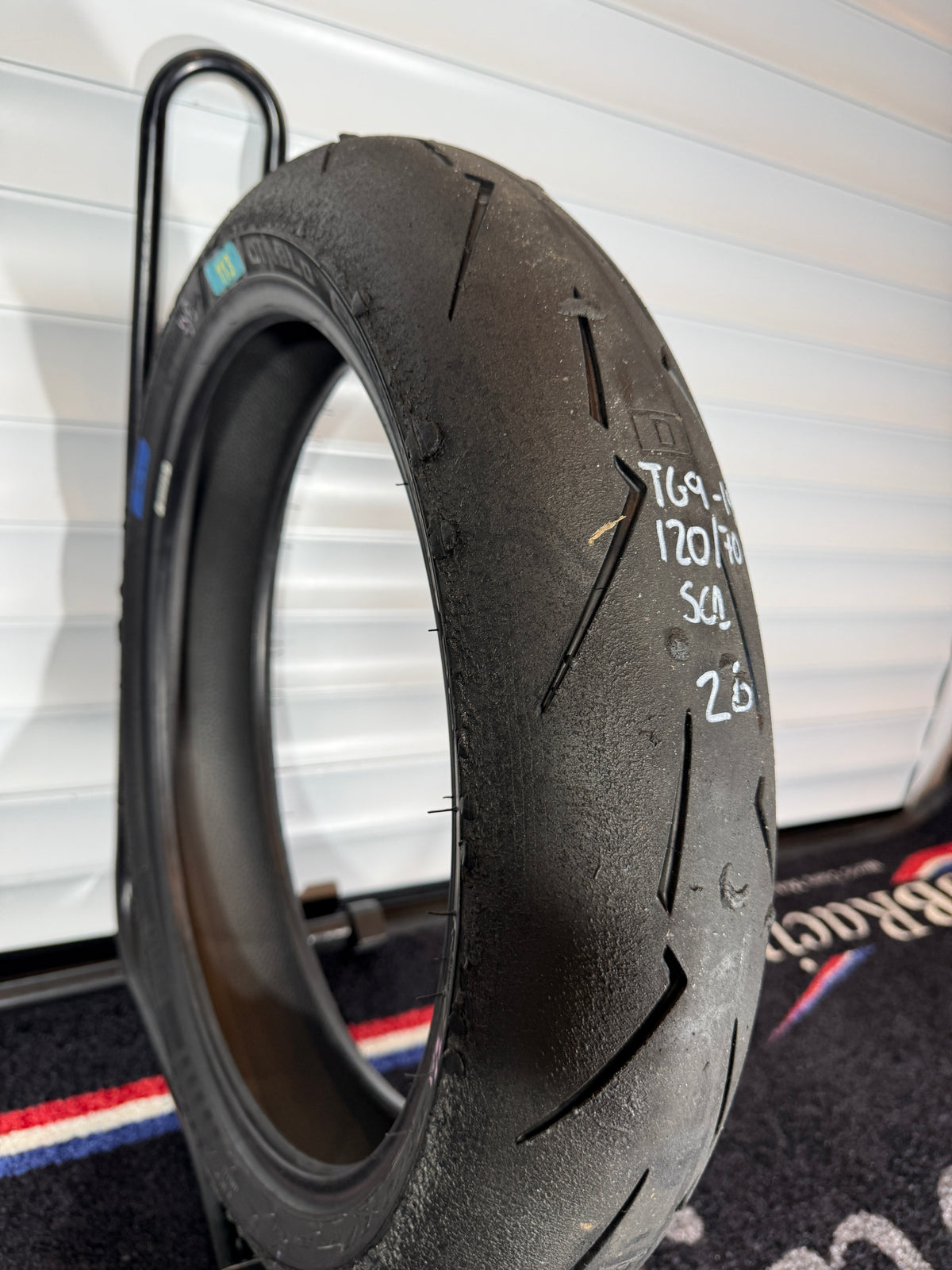 Pirelli Supercorsa- Grade 1- SC1 120/70/17 (TG9-19)