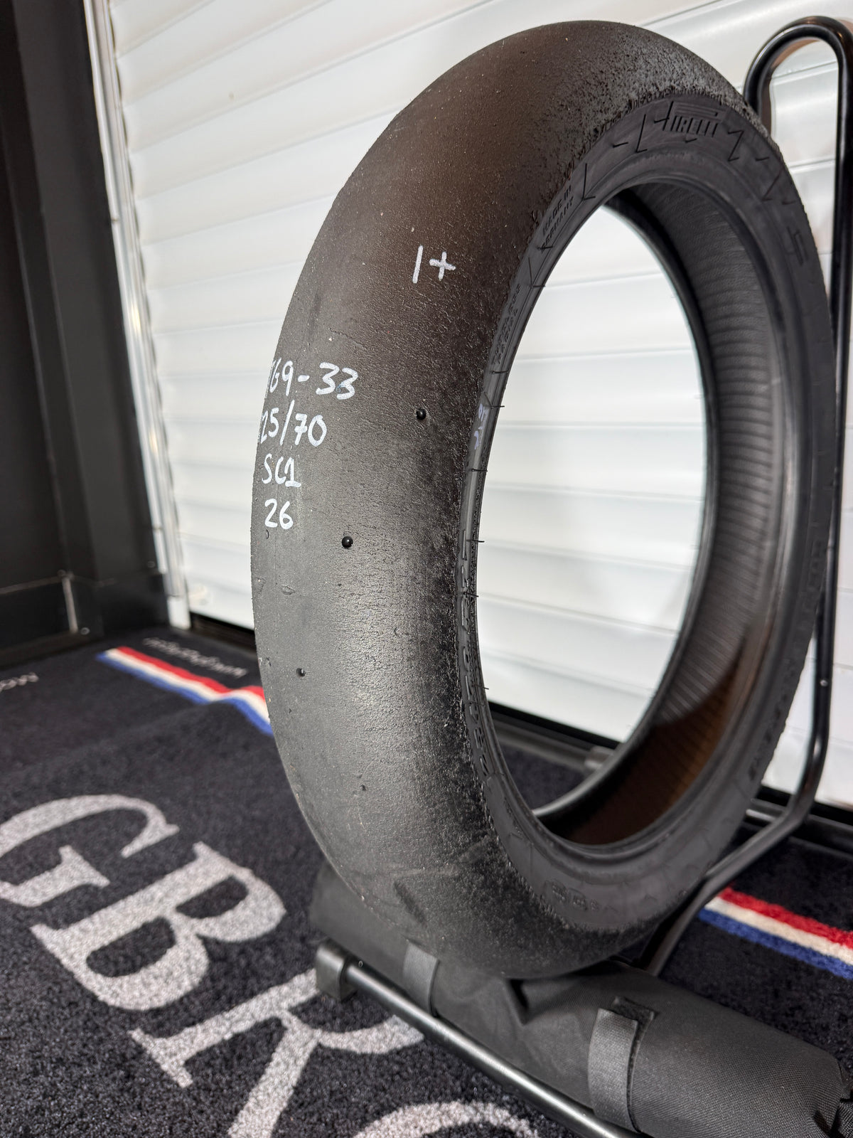 Pirelli Diablo Superbike Slick- Grade 1+-125/70/17 (TG9-33)