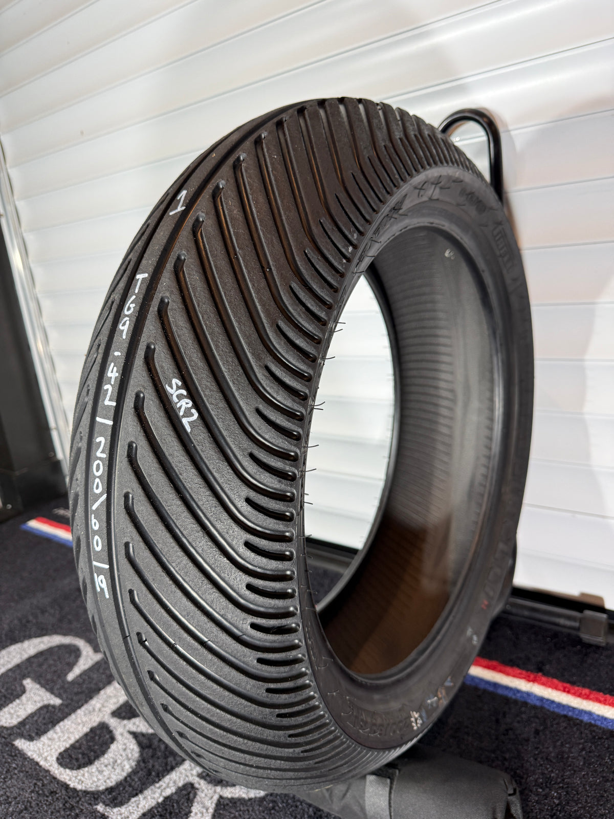 Pirelli Diablo Rain- Grade 1 200/60/17 (TG9-42 SCR2