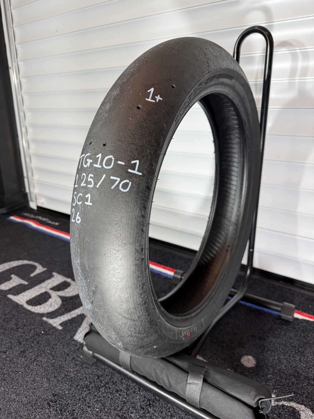 Pirelli Diablo Superbike Slick- Grade 1+-125/70/17 (TG10-1)