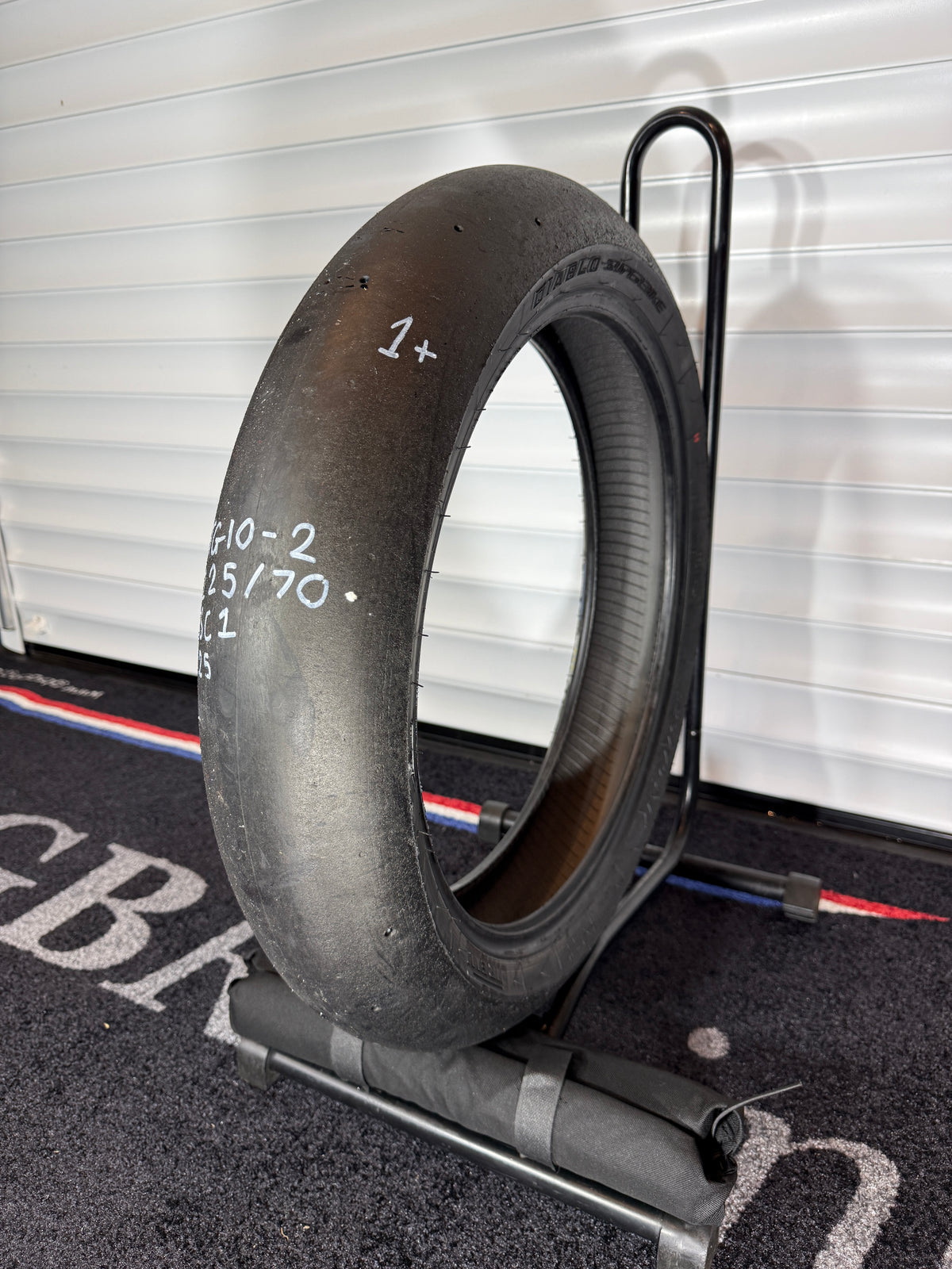 Pirelli Diablo Superbike Slick- Grade 1+-125/70/17 (TG10-2)