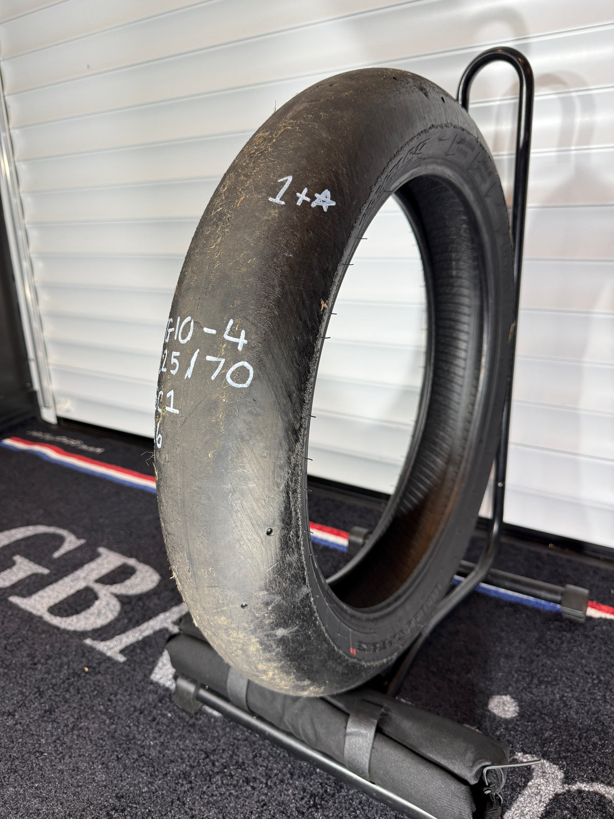 Pirelli Diablo Superbike Slick- Grade 1+*-125/70/17 (TG10-4)