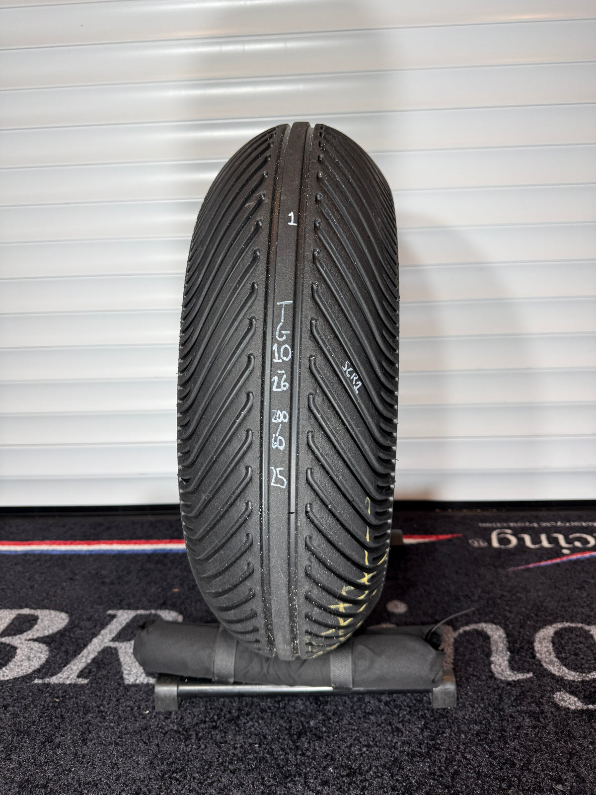 Pirelli Diablo Rain 200/60/17 (TG10-26)