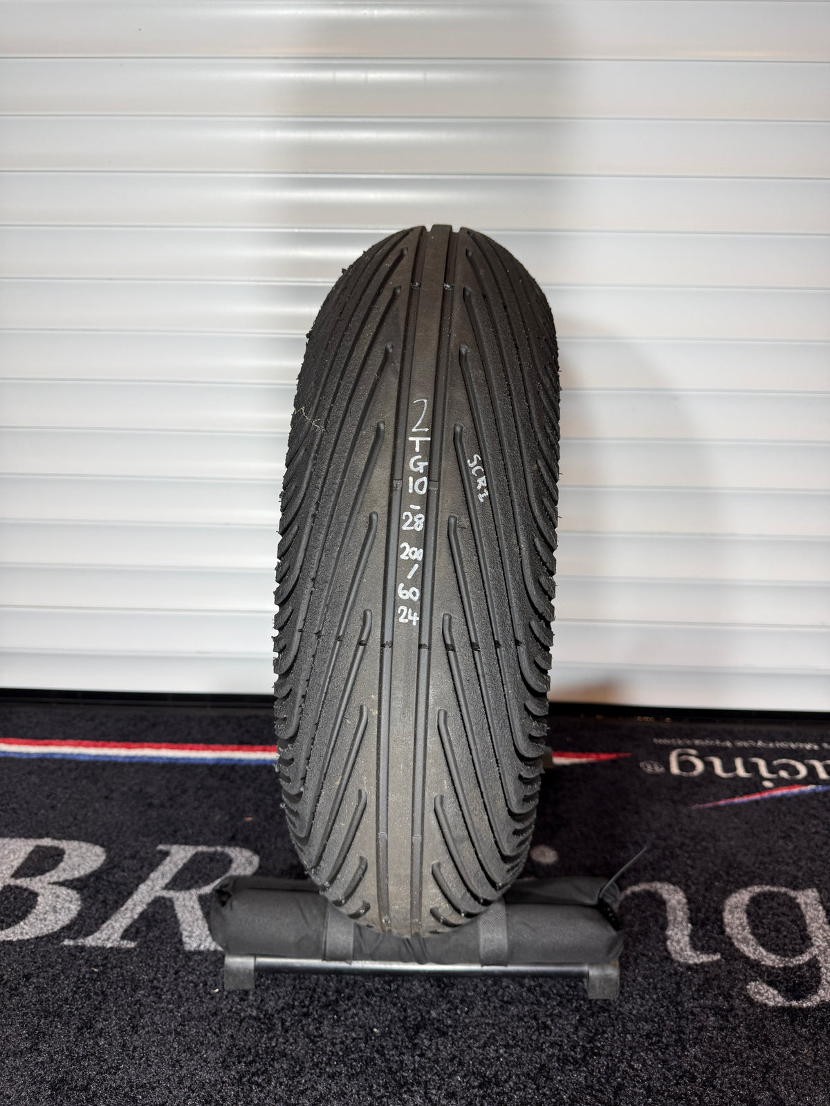 Pirelli Diablo Rain 190/60/17 Grade 2- (TG10-28)