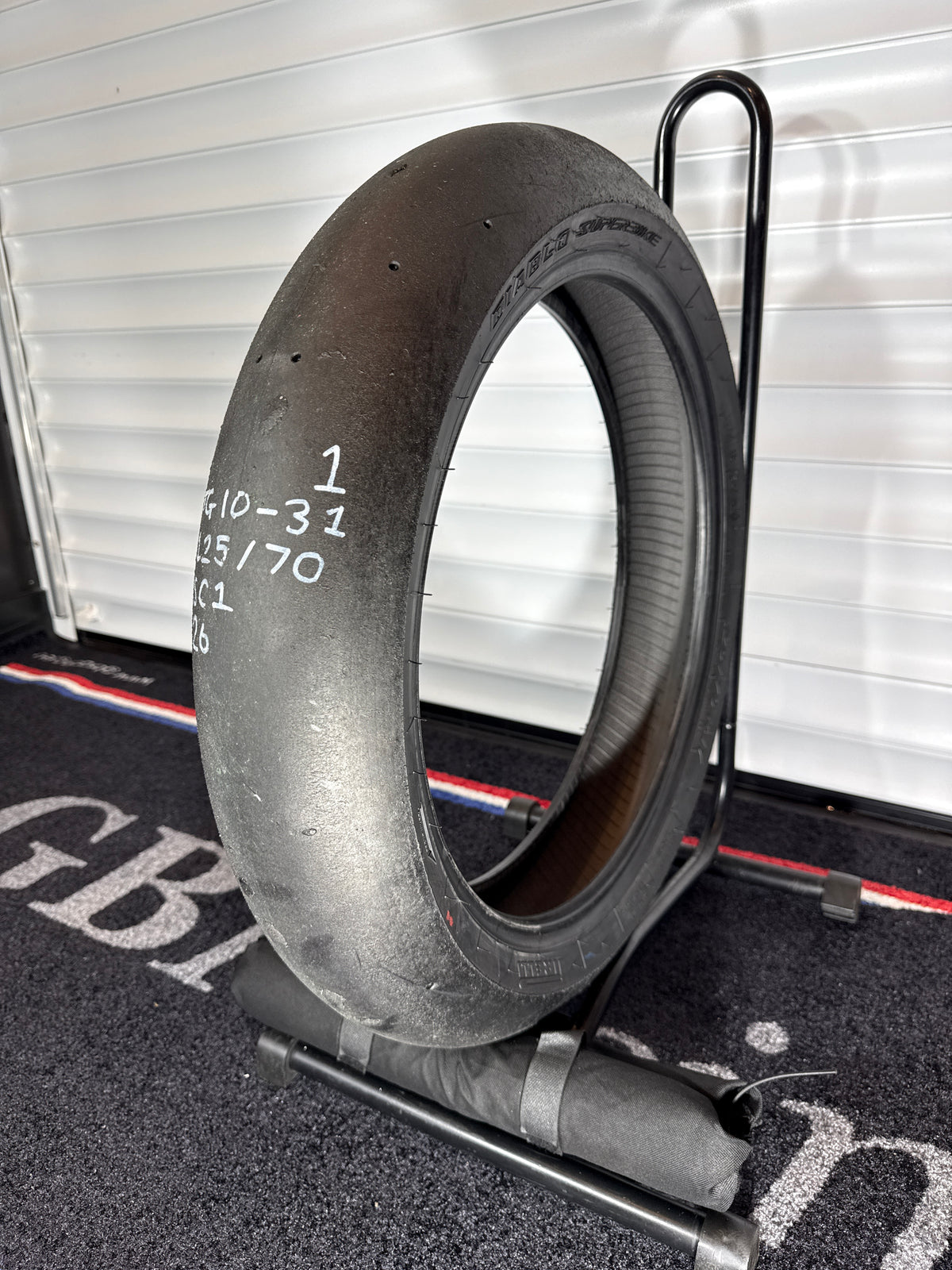 Pirelli Diablo Superbike Slick- Grade 1-125/70/17 (TG10-31)