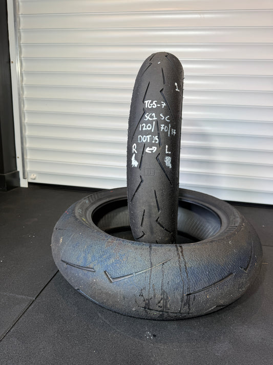 Pirelli Diablo Supercorsa 120/70/17 (TG5-7)